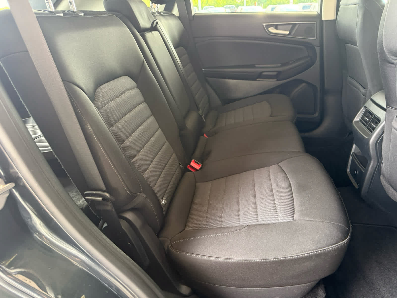 Certified 2023 Ford Edge SE w/ Black Appearance Package AWD/4WD image 7