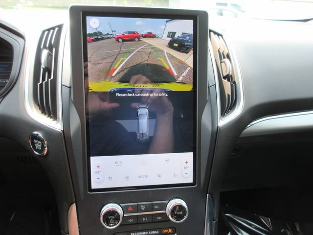 Certified 2023 Ford Edge Titanium AWD/4WD image 20