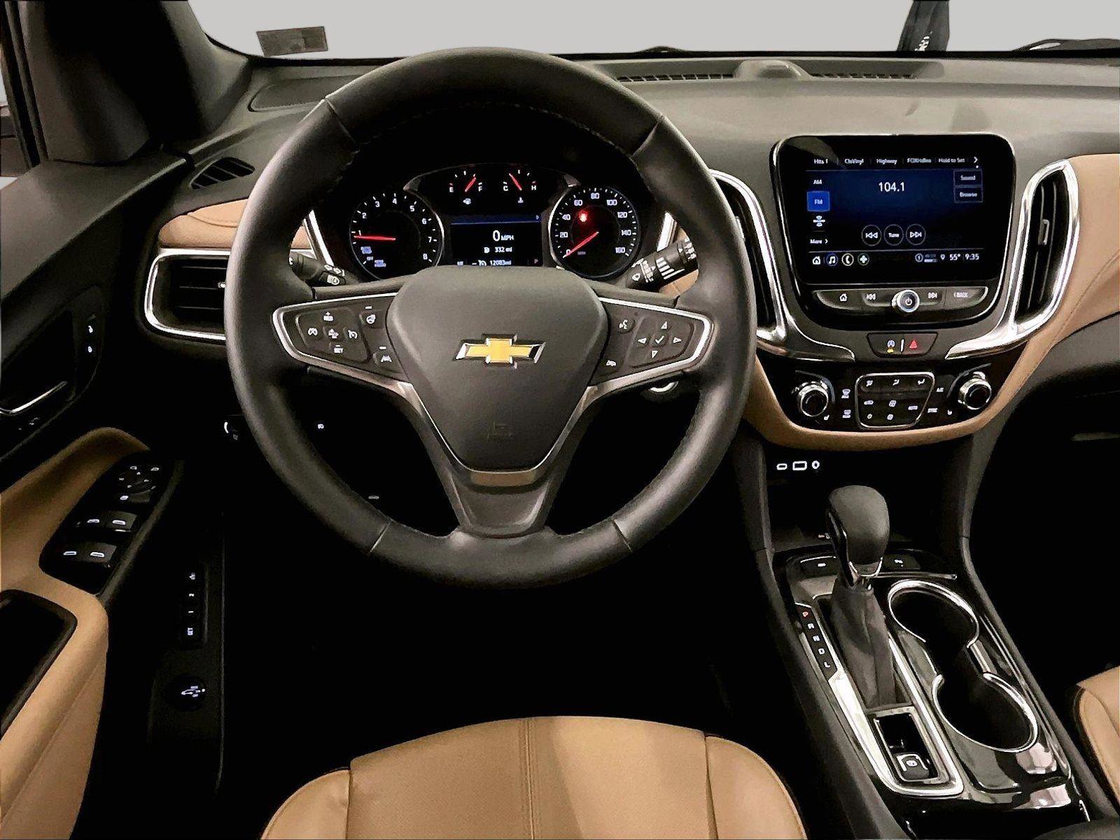 Used 2023 Chevrolet Equinox Premier AWD/4WD image 5