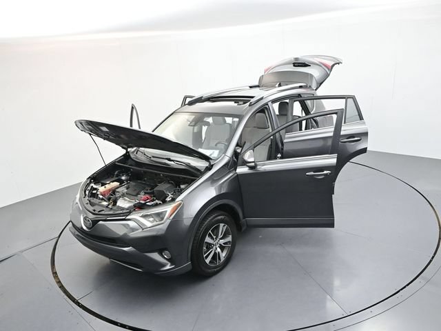 Used 2017 Toyota RAV4 XLE FWD image 46