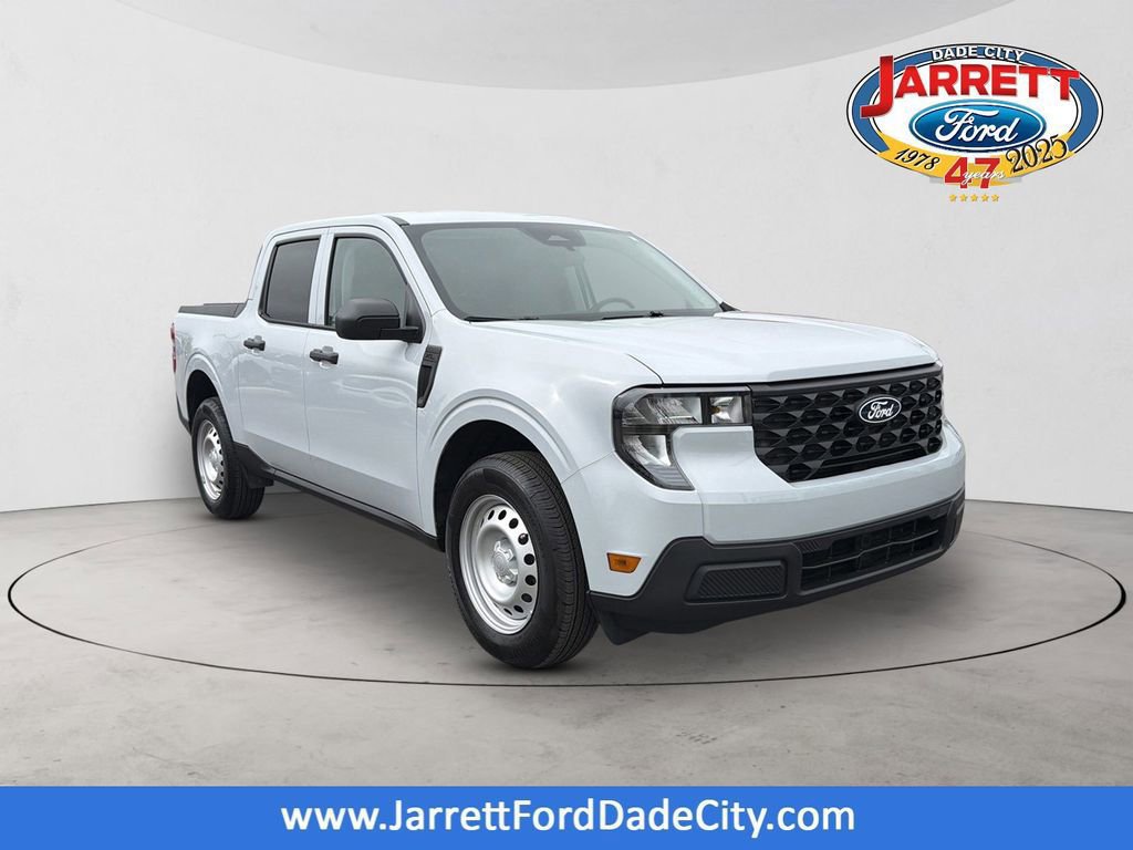 Certified 2025 Ford Maverick XL image 1