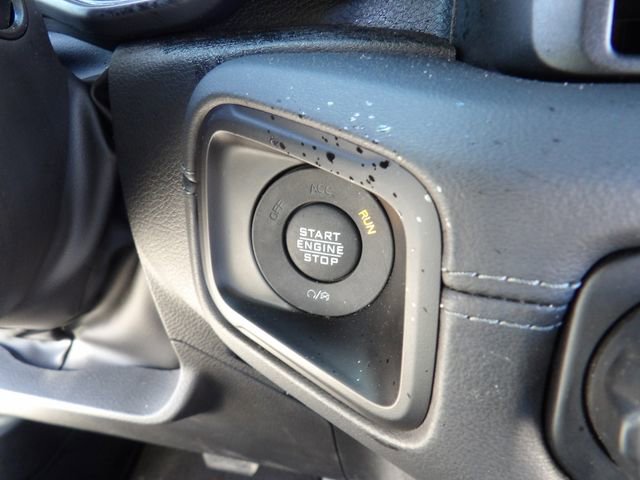 Used 2024 Jeep Wrangler Unlimited Sahara AWD/4WD image 23