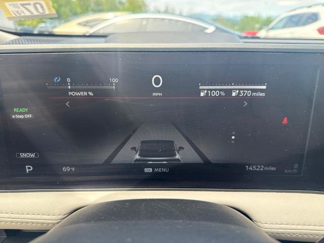Used 2025 Nissan Ariya AWD image 12