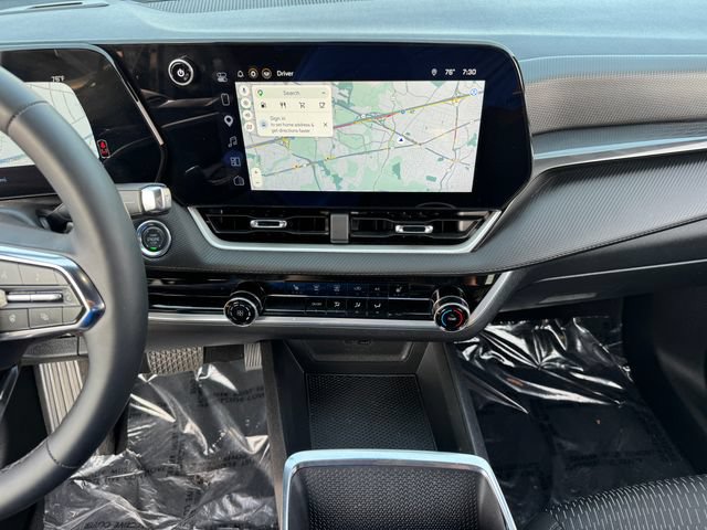 Used 2026 Chevrolet Equinox LT FWD image 24