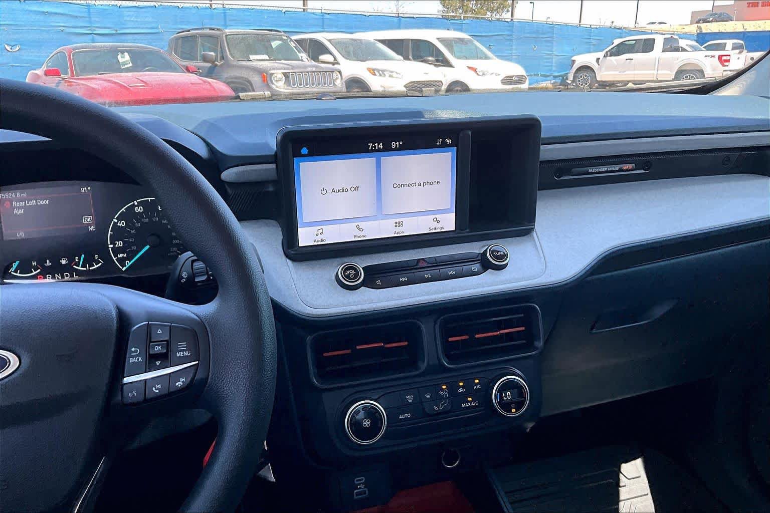 Certified 2022 Ford Maverick XLT FWD image 9