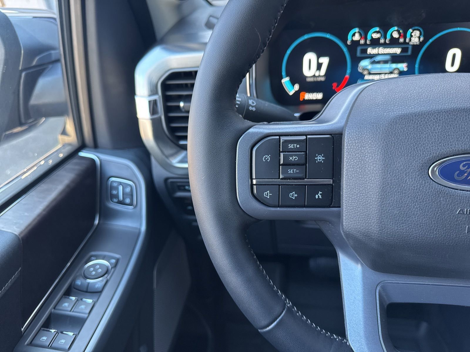 Certified 2023 Ford F150 Lariat w/ Max Trailer Tow Package image 18