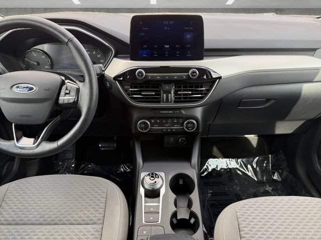 Certified 2021 Ford Escape SE w/ Cold Weather Package FWD image 4