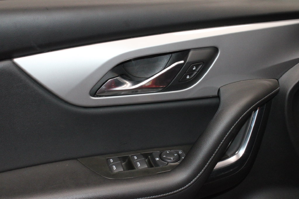 Used 2021 Chevrolet Blazer LT FWD image 22