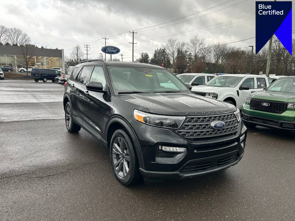 Certified 2023 Ford Explorer XLT w/ Equipment Group 202A