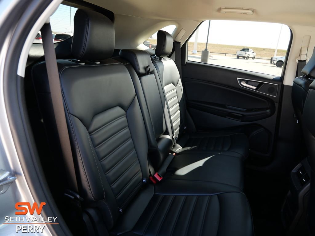 Certified 2024 Ford Edge SEL image 17