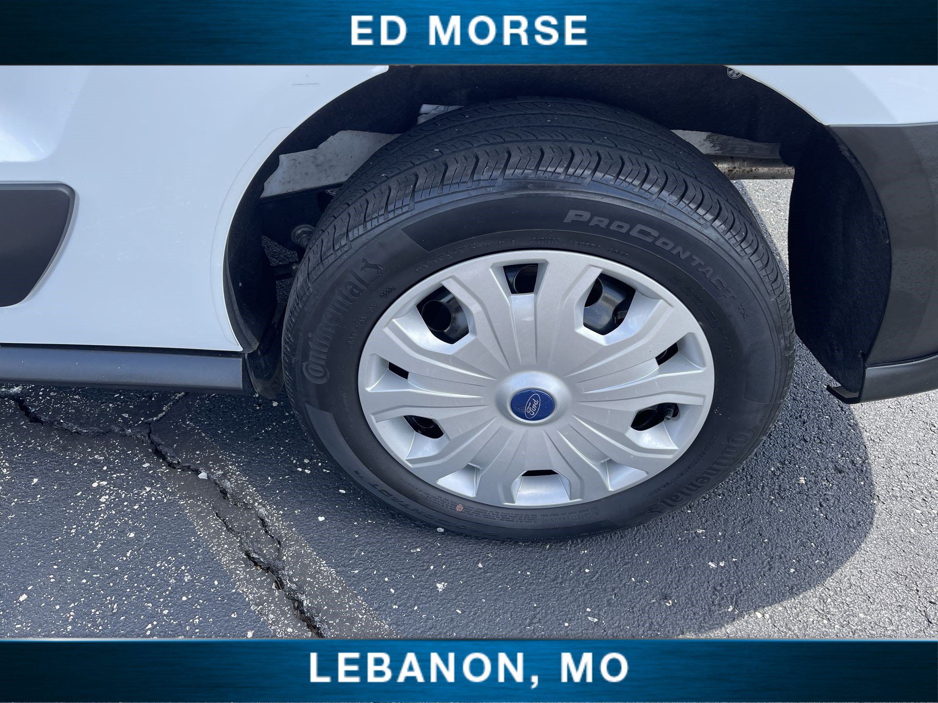 Certified 2023 Ford Transit Connect XL FWD image 27