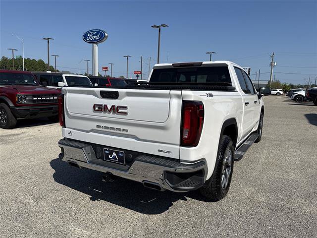 Used 2023 GMC Sierra 1500 SLT w/ SLT Convenience Package AWD/4WD image 13