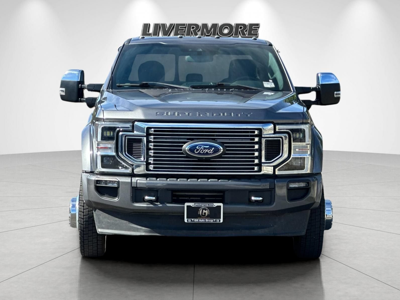 Certified 2022 Ford F450 Platinum w/ FX4 Off-Road Package AWD/4WD image 8