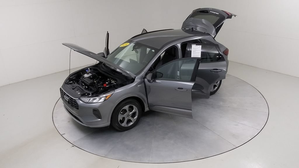 Certified 2024 Ford Escape ST-Line w/ Tech Pack #1 AWD/4WD image 53