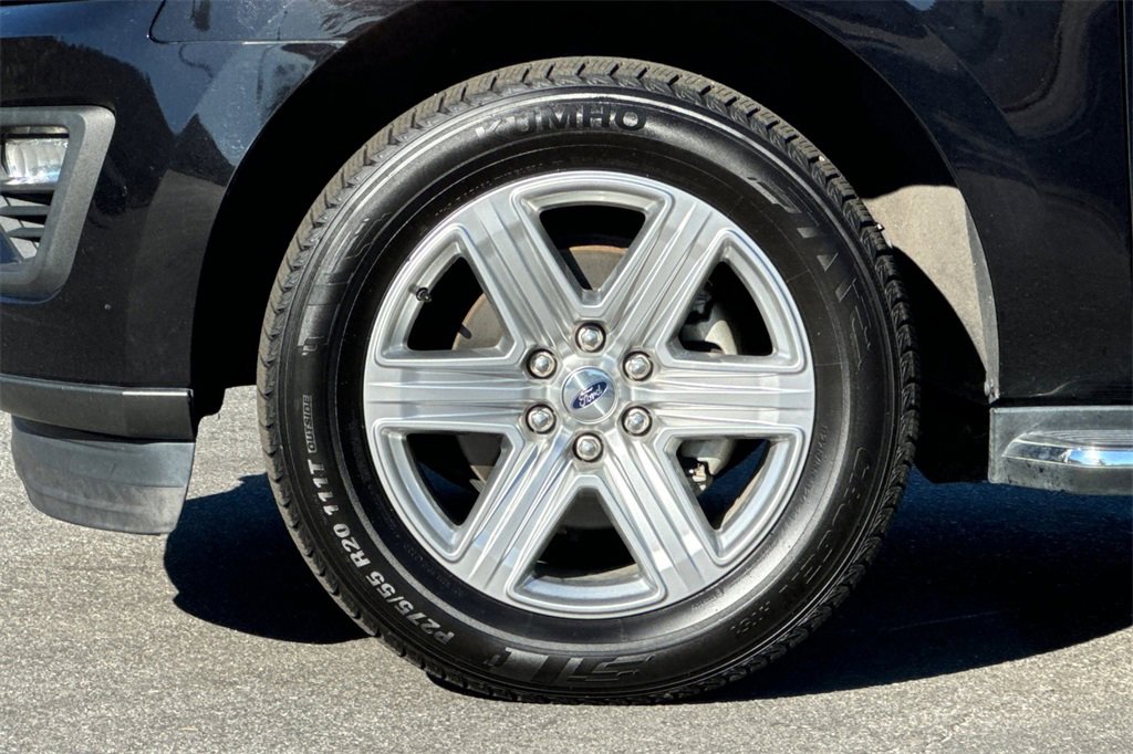 Certified 2020 Ford Expedition XLT w/ Equipment Group 202A image 27