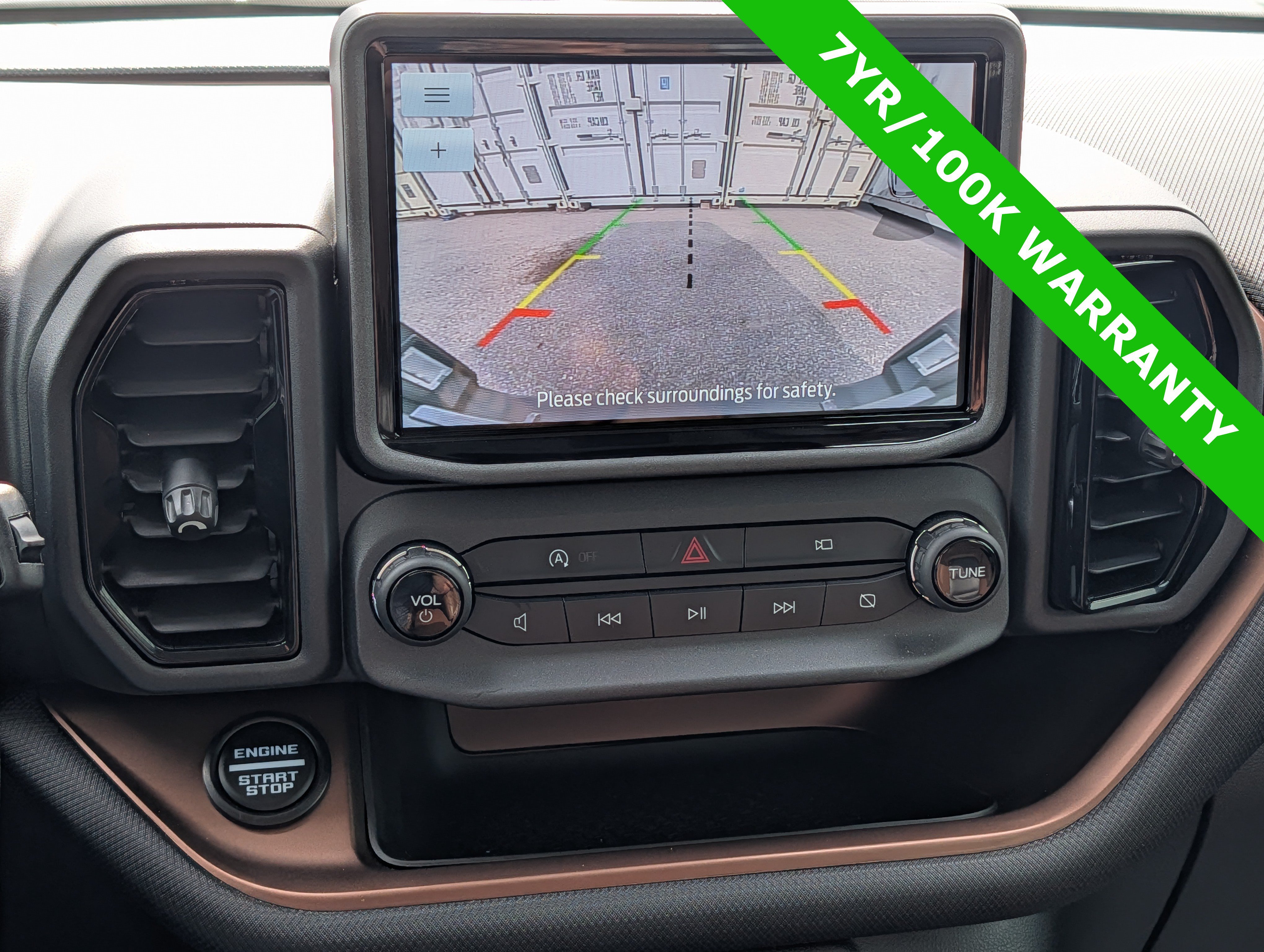 Certified 2022 Ford Bronco Sport Badlands w/ Premium Package AWD/4WD image 30