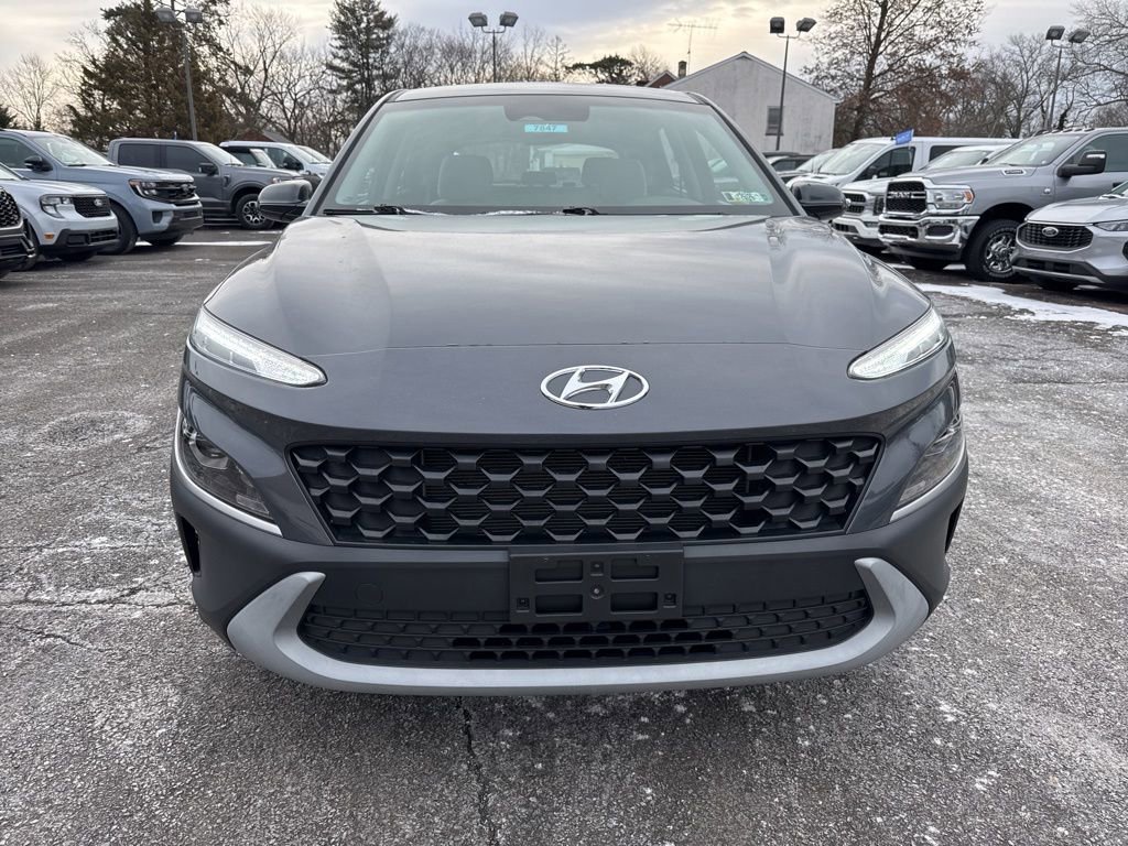 Used 2023 Hyundai Kona SE image 7