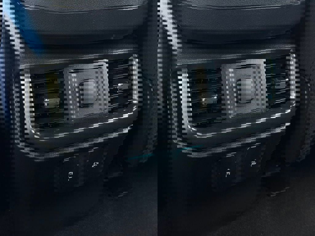 Certified 2023 Ford F150 XLT w/ Equipment Group 302A High image 29