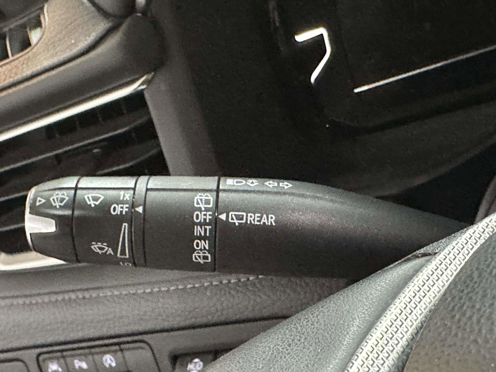 Used 2023 GMC Yukon Denali image 29