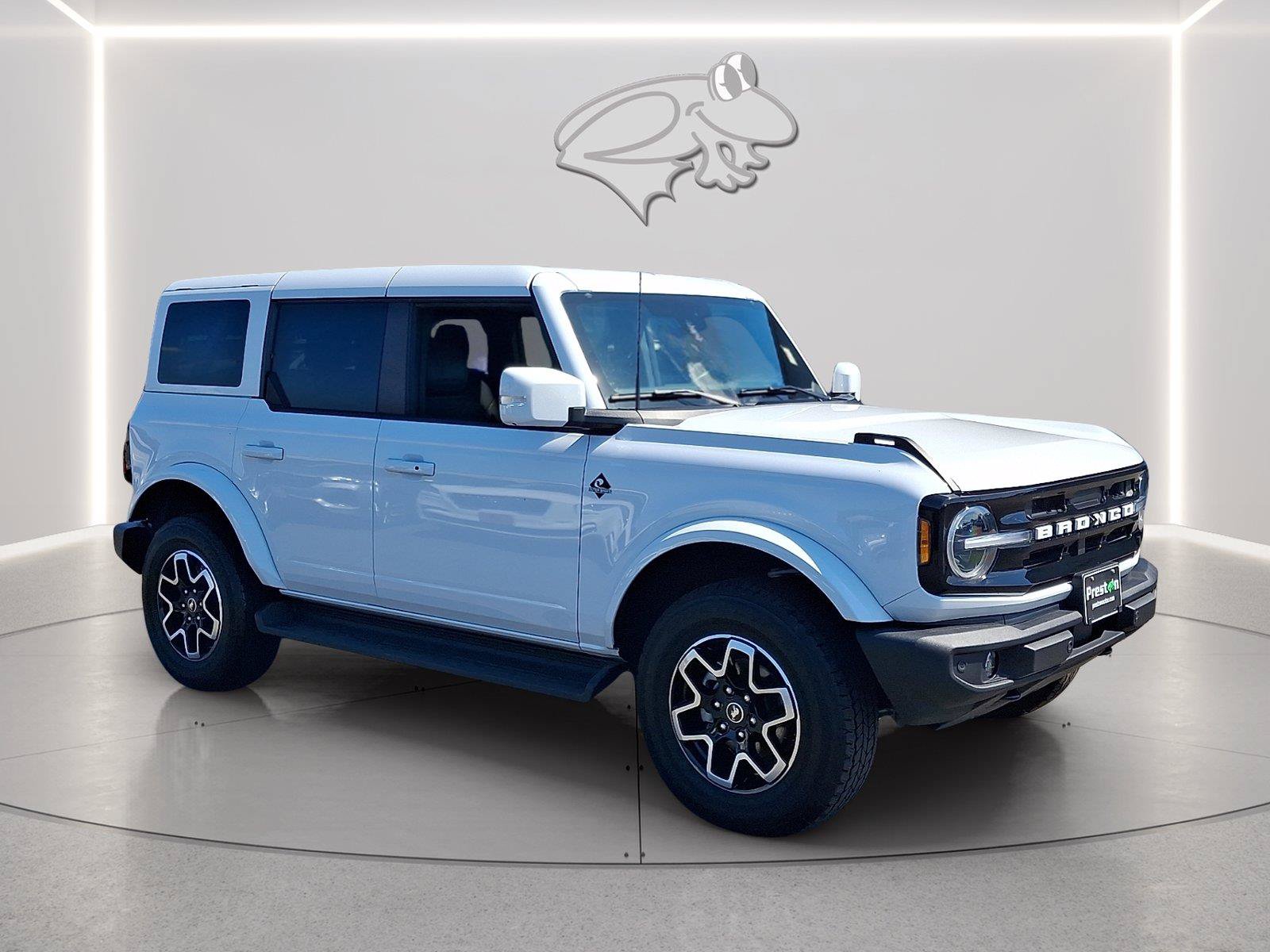 Certified 2025 Ford Bronco Outer Banks AWD/4WD image 6