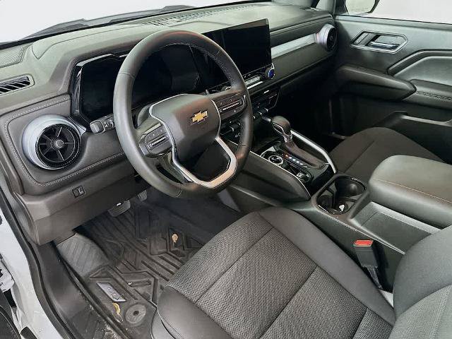 Used 2023 Chevrolet Colorado LT w/ LT Convenience Package AWD/4WD image 2