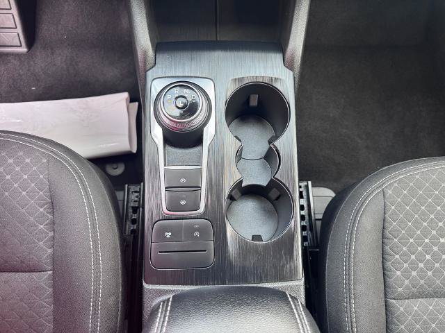 Certified 2025 Ford Escape Active AWD/4WD image 16