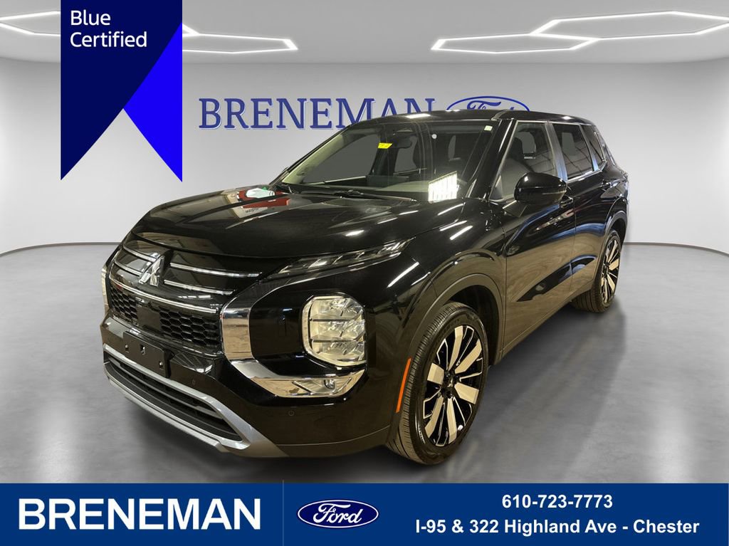 Used 2025 Mitsubishi Outlander SE