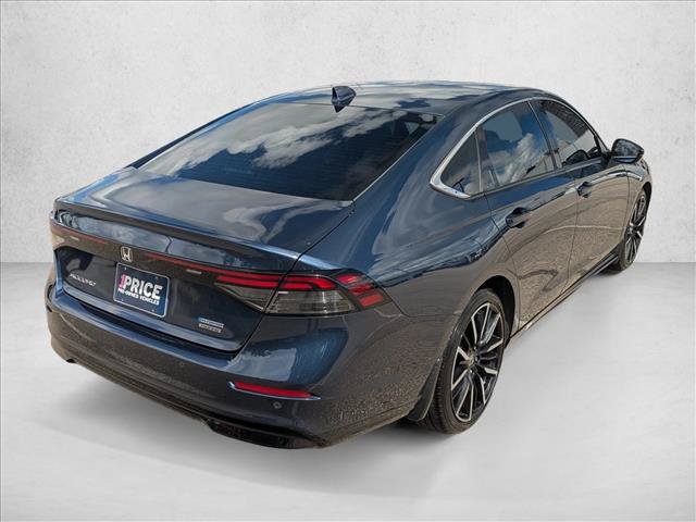 Used 2023 Honda Accord Touring image 5