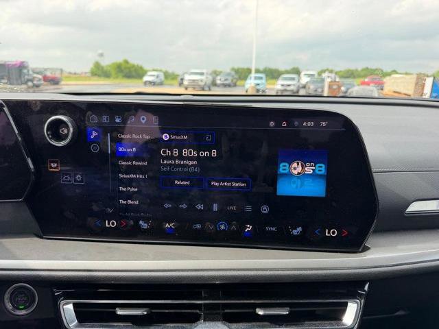 Used 2026 Chevrolet Traverse LT AWD/4WD image 18