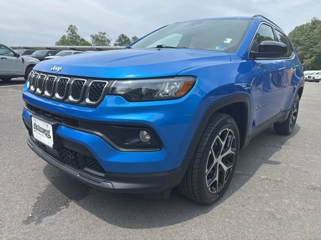 Used 2024 Jeep Compass Latitude