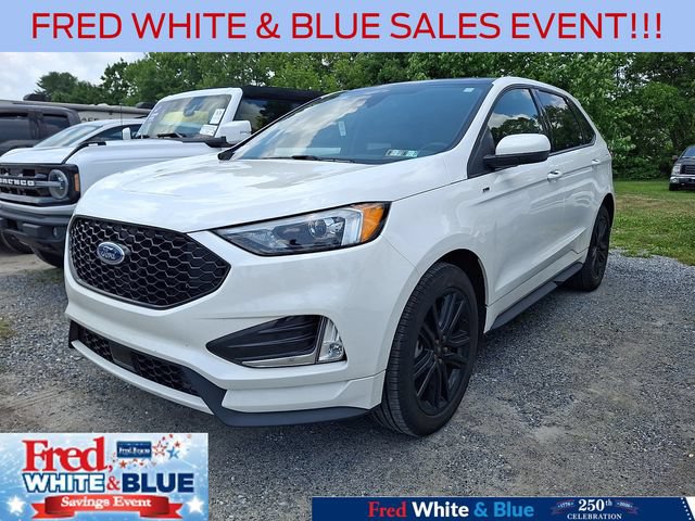 Certified 2024 Ford Edge ST-Line AWD/4WD image 3
