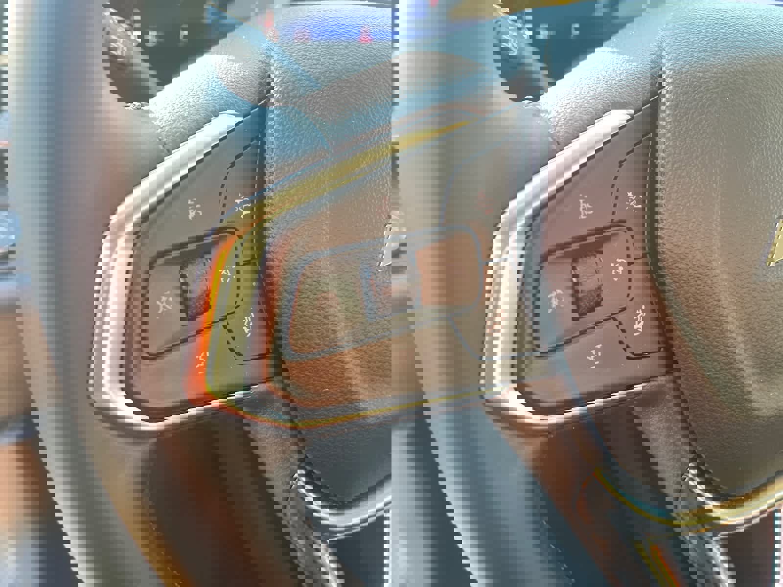 Used 2025 Chevrolet Trax ACTIV w/ Sunroof Package image 7