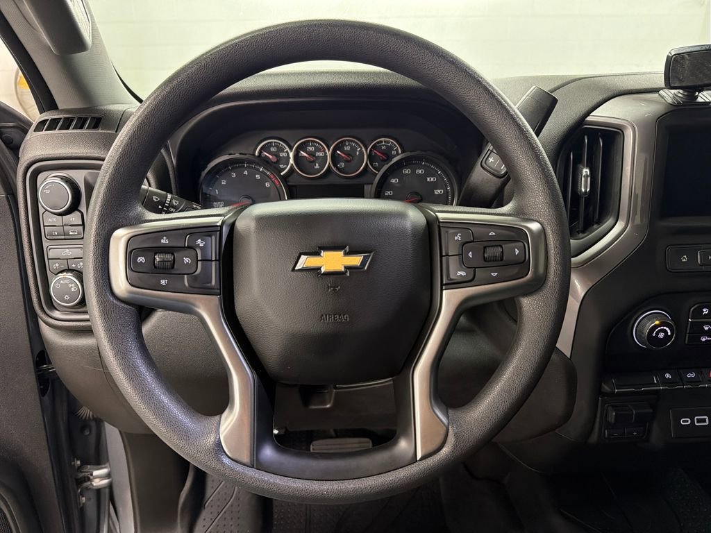 Used 2021 Chevrolet Silverado 1500 Custom w/ LPO, Dark Essentials Package image 18