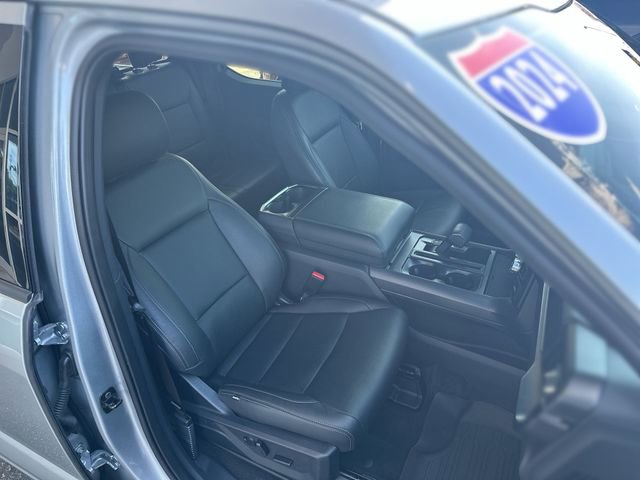 Certified 2024 Ford F150 XLT w/ Equipment Group 302A MID AWD/4WD image 27