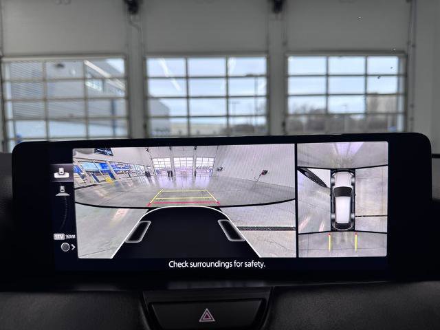 Used 2025 MAZDA CX-70 3.3 Turbo w/ Premium Plus Pkg AWD/4WD image 17