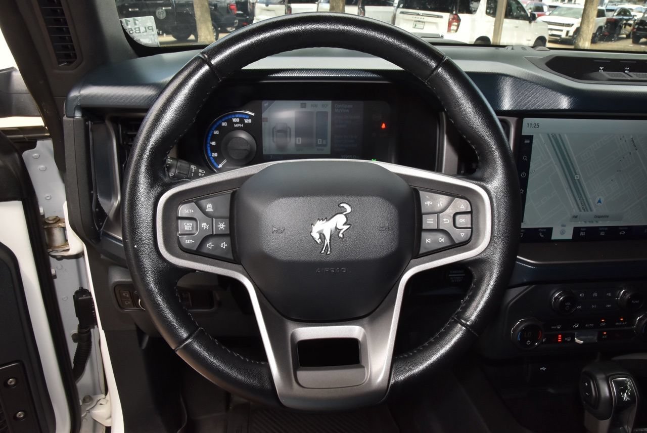 Certified 2023 Ford Bronco Outer Banks w/ Sasquatch Package AWD/4WD image 23