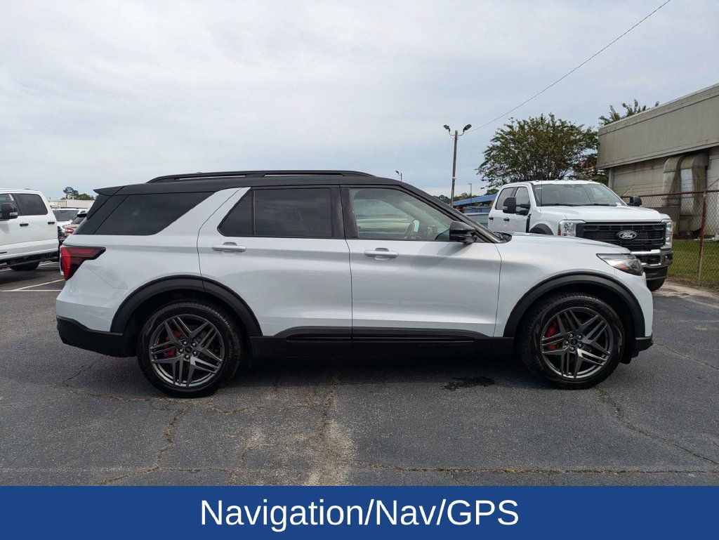 Certified 2026 Ford Explorer ST w/ Sun And Sound Package RWD image 3
