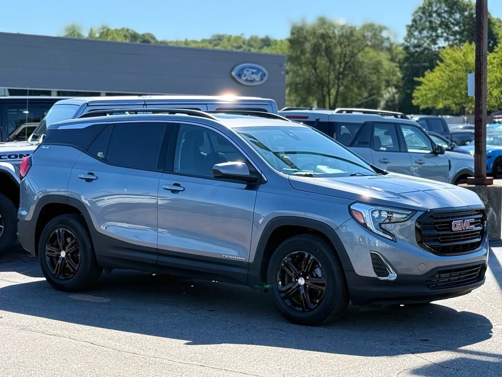 Used 2020 GMC Terrain SLE w/ Driver Convenience Package FWD image 28