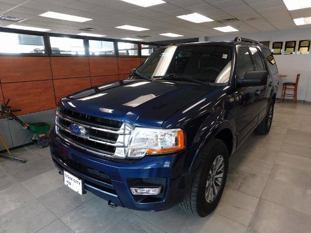 Certified 2017 Ford Expedition XLT image 1