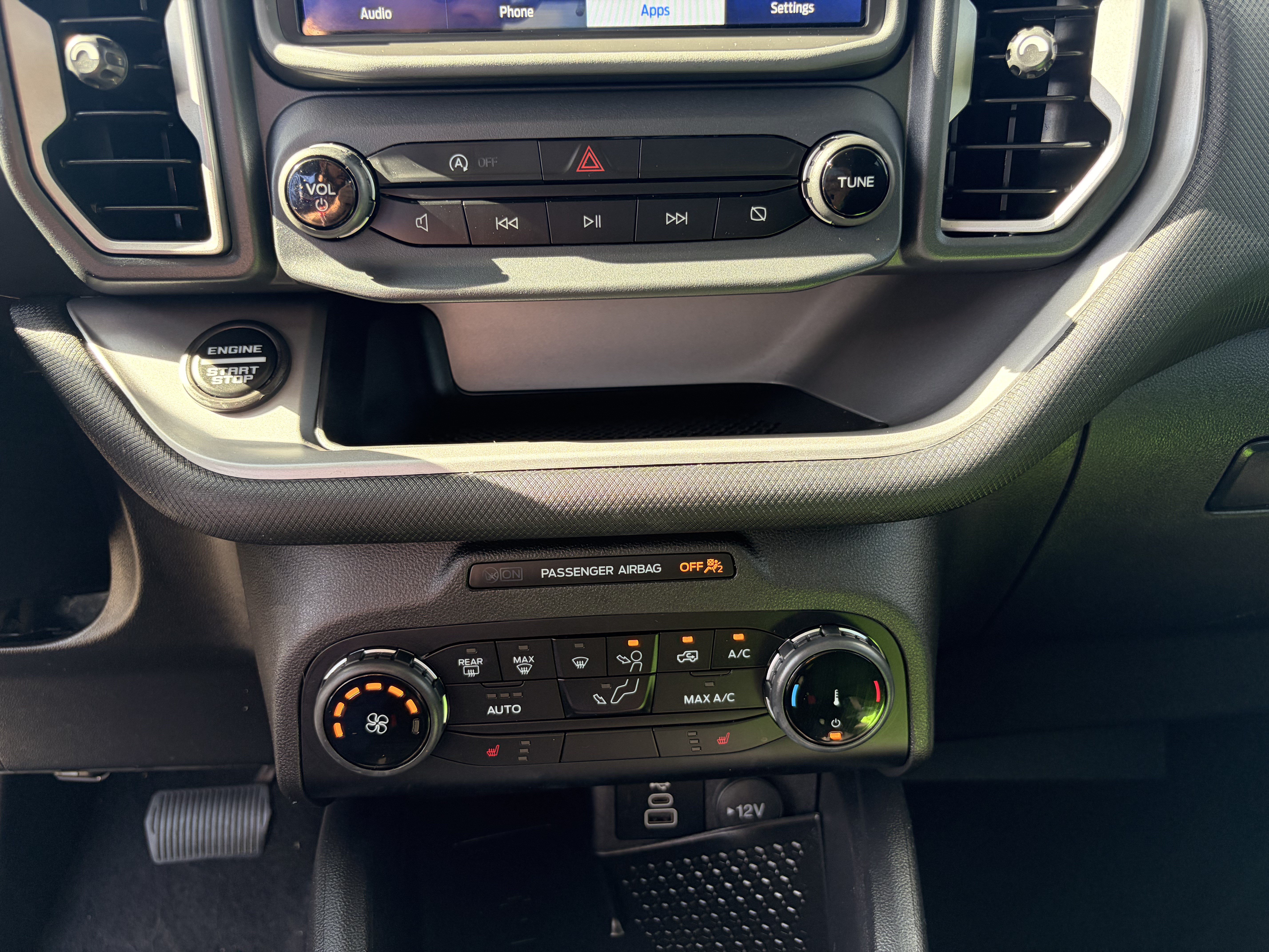 Certified 2024 Ford Bronco Sport Big Bend w/ Convenience Package AWD/4WD image 18