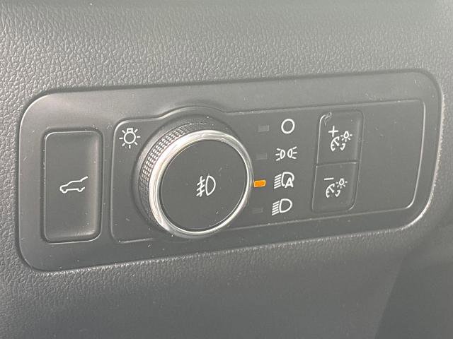 Certified 2023 Ford Escape ST-Line Elite w/ Premium Technology Package AWD/4WD image 34