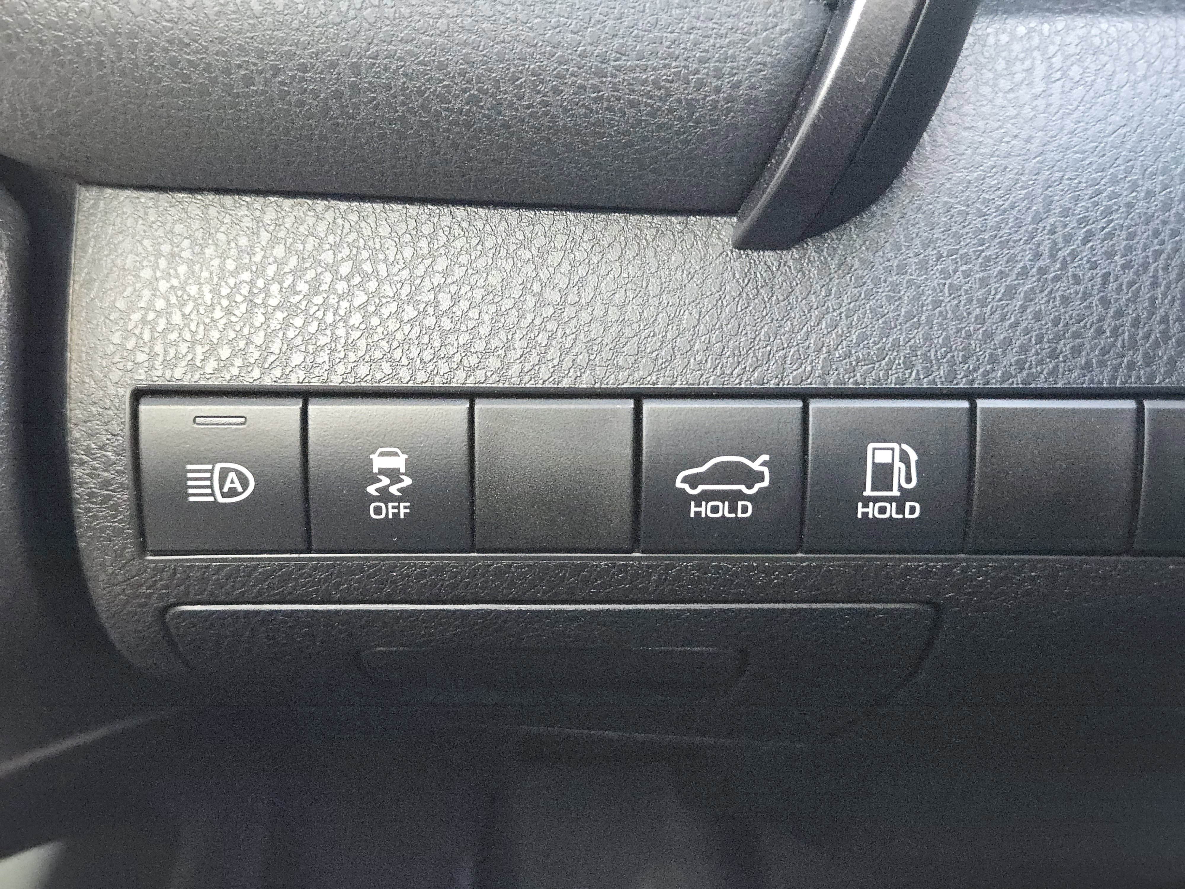 Used 2020 Toyota Camry XSE image 21