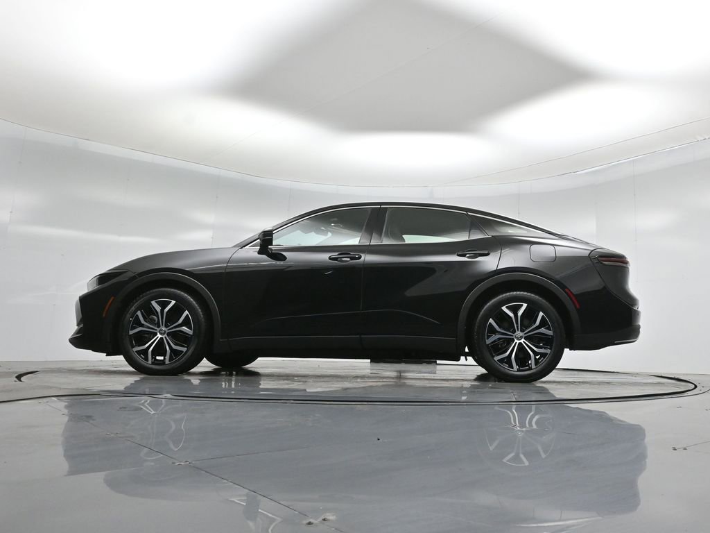 Used 2024 Toyota Crown Limited image 49