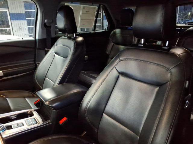 Certified 2022 Ford Explorer Limited w/ Equipment Group 301A image 11