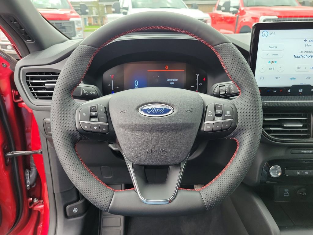 Certified 2023 Ford Escape ST-Line w/ Tech Pack #1 AWD/4WD image 22