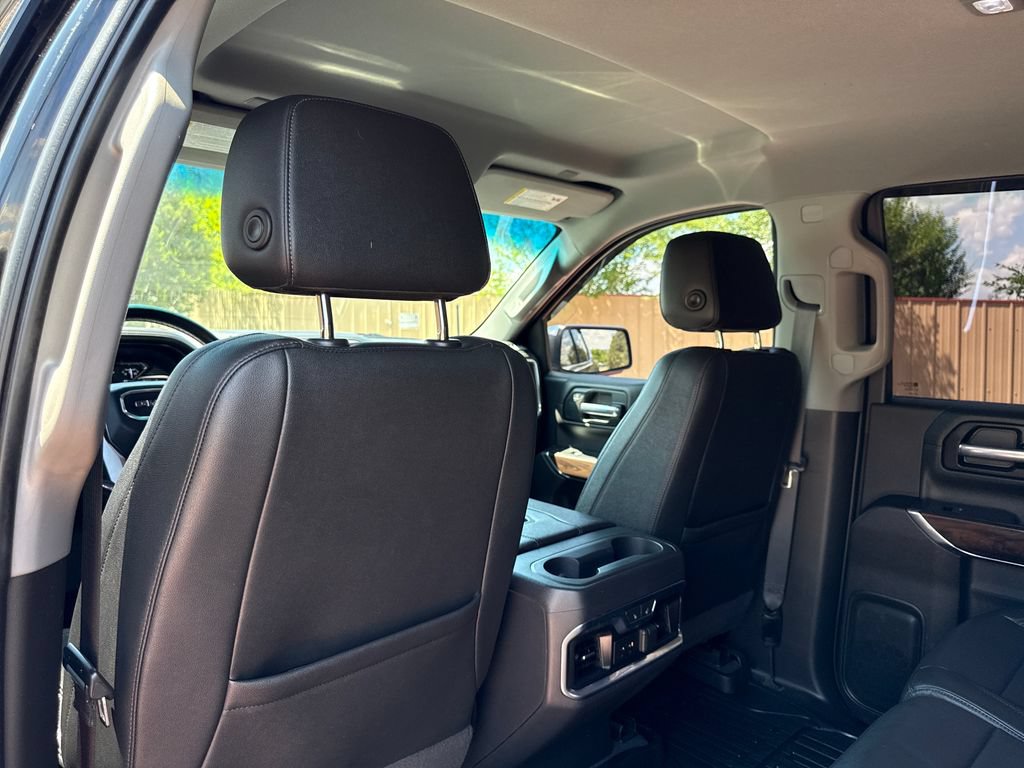 Used 2021 GMC Sierra 1500 SLT w/ SLT Premium Package AWD/4WD image 19
