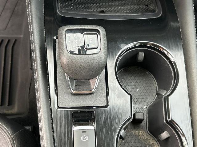 Used 2023 Nissan Rogue SL image 20