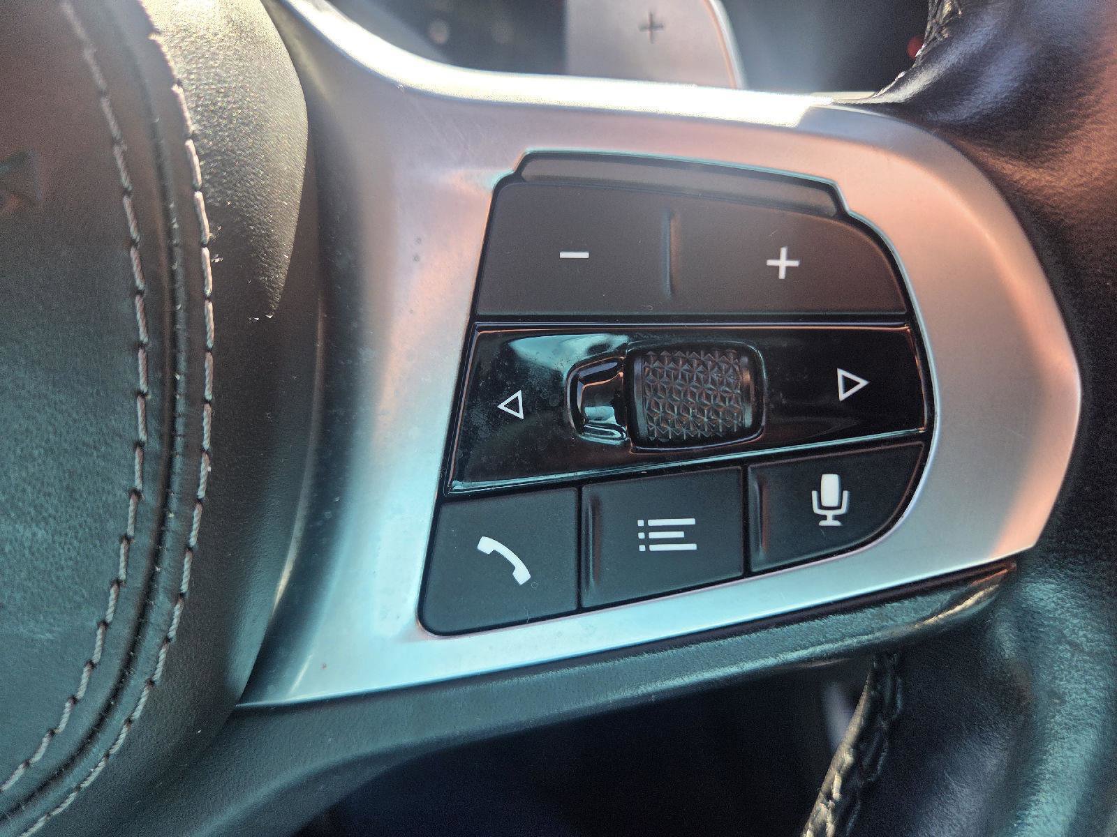 Used 2021 BMW X5 xDrive40i w/ M Sport Package image 9