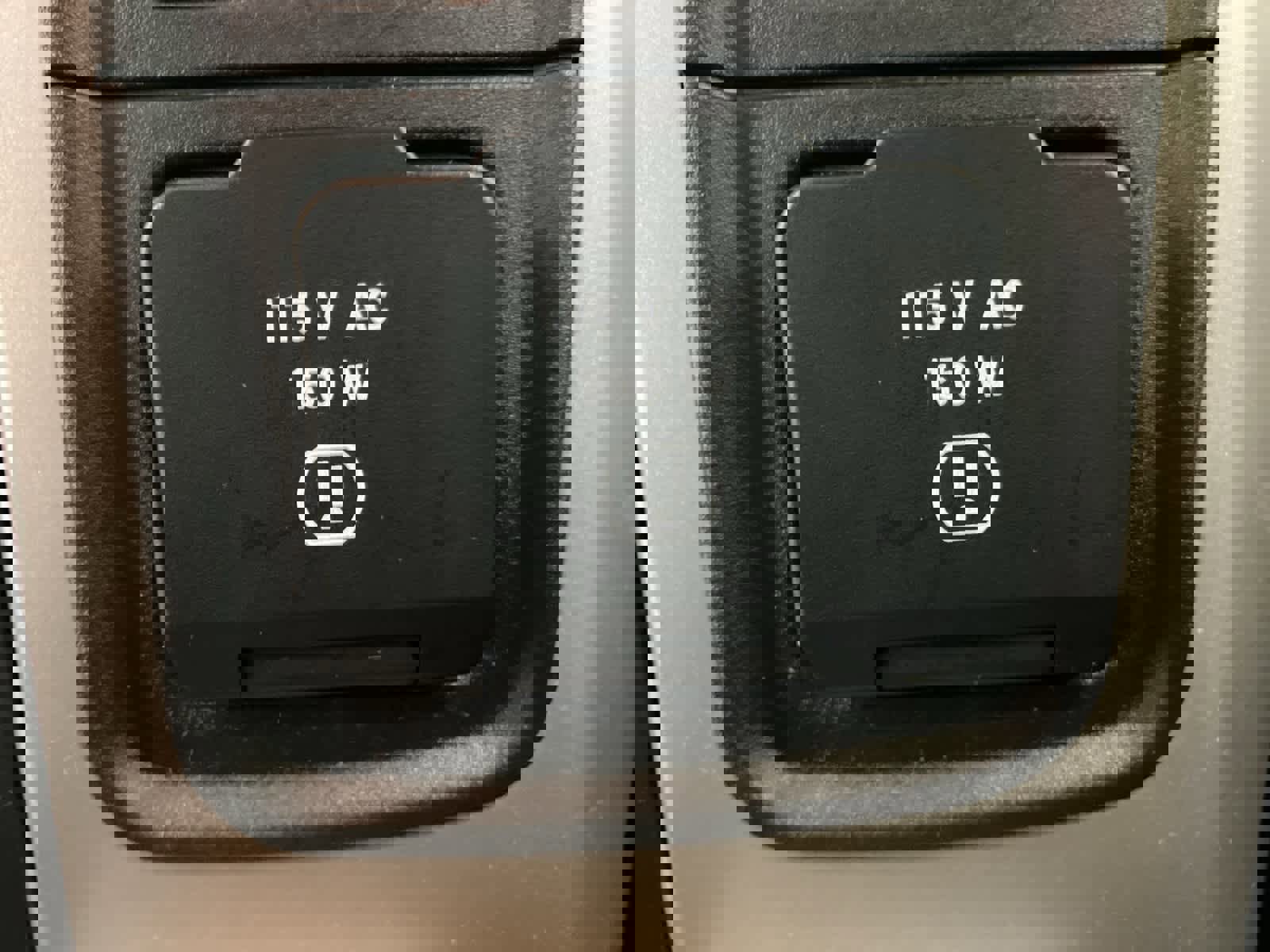 Used 2017 RAM 1500 Outdoorsman image 16