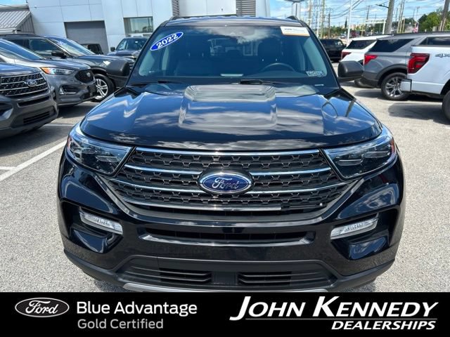 Certified 2022 Ford Explorer XLT w/ Equipment Group 202A AWD/4WD image 3